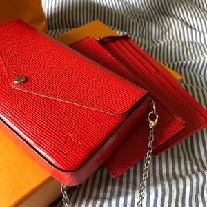 FÉLICIE POCHETTE Louis Vuitton